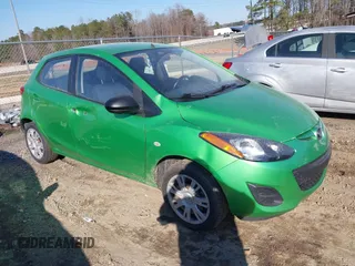 2011 Mazda 2 Sport with VIN JM1DE1HY8B0119517, listed as a IAAI auction lot 41670670 with 113,857 mi miles and . Bid and sale history available at DreamBid. Image 1.