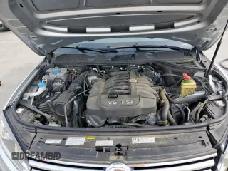 2016 Volkswagen Touareg Sport z VIN WVGEF9BP8GD010468, wystawiony jako Copart lot #53109665 z przebiegiem 55 296 mil mil oraz Szkoda całkowita • Salvage title. Historia ofert i sprzedaży dostępna na DreamBid. Obrazek 12.