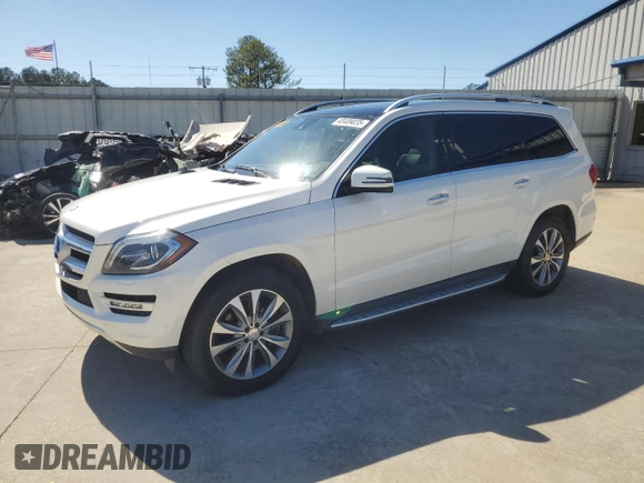 2014 Mercedes-Benz GL 450 z VIN 4JGDF7CE5EA270581, wystawiony jako Copart lot #48489035 z przebiegiem 131 599 mil mil oraz Czysty tytuł • Clean title. Historia ofert i sprzedaży dostępna na DreamBid. Obrazek 1.