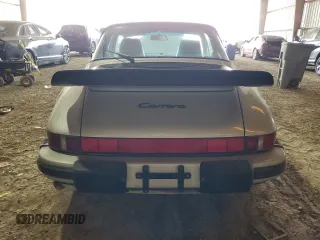 1988 Porsche 911 z VIN WP0EB0913JS161203, wystawiony jako Copart lot #71547754 z przebiegiem 109 128 mil mil oraz Szkoda całkowita • Salvage title. Historia ofert i sprzedaży dostępna na DreamBid. Obrazek 6.