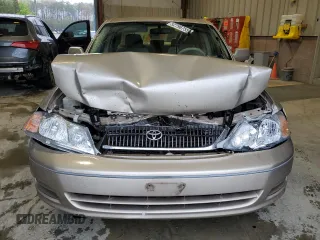 2000 Toyota Avalon XL with VIN 4T1BF28B1YU033159, listed as a Copart auction lot 52796755 with 247,062 mi miles and Salvage Title. Bid and sale history available at DreamBid. Image 5.