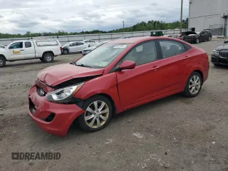 2012 Hyundai Accent GLS z VIN KMHCU4AE1CU270091, wystawiony jako Copart lot #56623905 z przebiegiem 185 477 mil mil oraz Szkody całkowita. Historia ofert i sprzedaży dostępna na DreamBid. Obrazek 1.