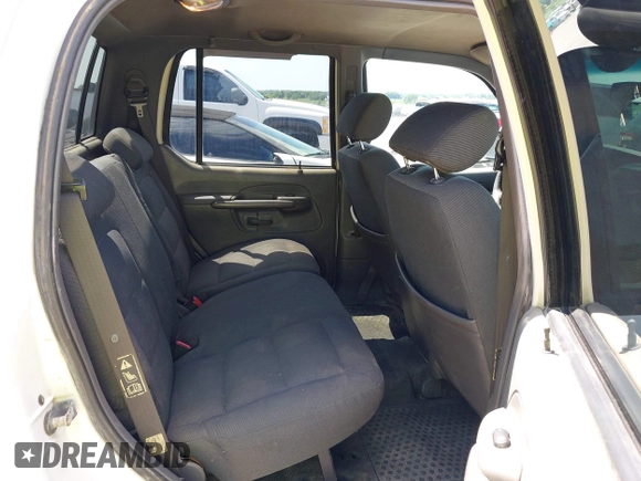 2001 Ford Explorer Sport Trac with VIN 1FMZU67EX1UA62138, listed as a IAAI auction lot 42526023 with 184,363 mi miles and . Bid and sale history available at DreamBid. Image 8.