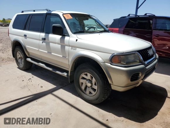 2002 Mitsubishi Montero XLS z VIN JA4MT31R42J048762, wystawiony jako Copart lot #54794835 z przebiegiem 124 978 mil mil oraz Czysty tytuł • Clean title. Historia ofert i sprzedaży dostępna na DreamBid. Obrazek 4.
