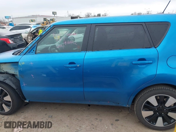 2016 Kia Soul + with VIN KNDJP3A52G7311930, listed as a IAAI auction lot 41615115 with 106,945 mi miles. Bid and sale history available at carsss.com. Image 15.