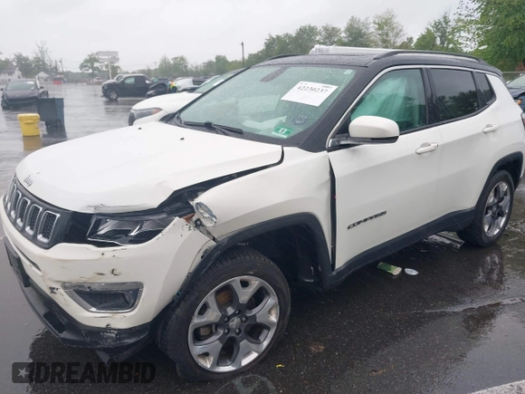 2018 Jeep Compass Limited with VIN 3C4NJDCB3JT222382, listed as a IAAI auction lot 42230237 with 72,708 mi miles and . Bid and sale history available at DreamBid. Image 17.