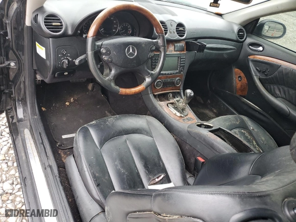 2008 Mercedes-Benz CLK-Class 3.5L with VIN WDBTK56F88F246009, listed as a Copart auction lot 43073965 with 161,324 mi miles and Salvage Title. Bid and sale history available at carsss.com. Image 8.