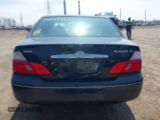 2004 Toyota Avalon XL with VIN 4T1BF28BX4U368060, listed as a IAAI auction lot 42012961 with 210,986 mi miles and . Bid and sale history available at carsss.com. Image 16.