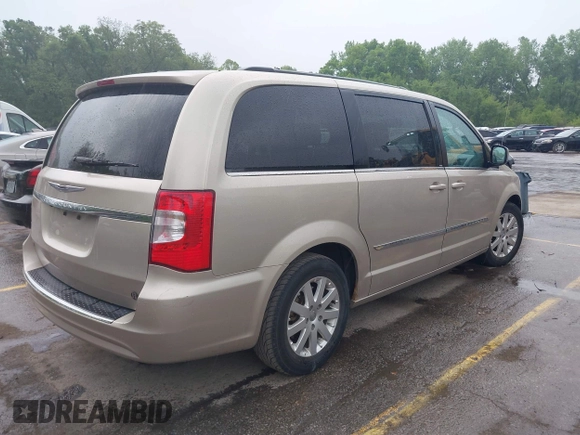 2014 Chrysler Town & Country Touring with VIN 2C4RC1BG7ER208937, listed as a IAAI auction lot 42213347 with 198,077 mi miles and . Bid and sale history available at DreamBid. Image 4.