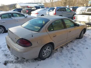 2004 Pontiac Grand Am SE with VIN 1G2NE52F24C231559, listed as a IAAI auction lot 41606544 with 65,524 mi miles. Bid and sale history available at carsss.com. Image 4.
