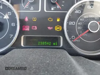 2008 Ford Taurus SEL z VIN 1FAHP24W68G143505, wystawiony jako IAAI lot #41932592 z przebiegiem 238 542 mil mil oraz . Historia ofert i sprzedaży dostępna na DreamBid. Obrazek 7.