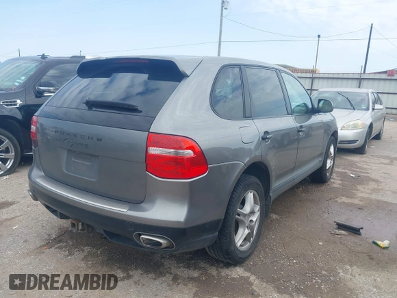 2010 Porsche Cayenne z VIN WP1AA2AP4ALA11946, wystawiony jako IAAI lot #41541830 z przebiegiem 229 331 mil mil oraz . Historia ofert i sprzedaży dostępna na DreamBid. Obrazek 4.