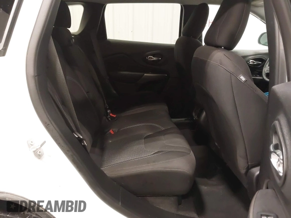 2021 Jeep Cherokee Latitude with VIN 1C4PJMCB7MD166000, listed as a IAAI auction lot 41631945 with 48,046 mi miles and . Bid and sale history available at DreamBid. Image 8.