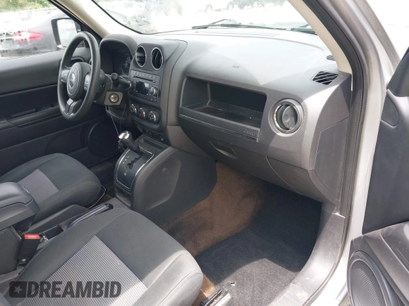 2015 Jeep Patriot Sport with VIN 1C4NJRBB7FD177085, listed as a IAAI auction lot 42765109 with 25,469 mi miles and . Bid and sale history available at DreamBid. Image 5.