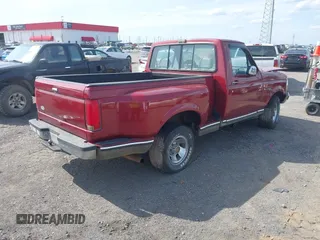1992 Ford F-150 with VIN 1FTDF15N8NKA81612, listed as a IAAI auction lot 42150832 with 197,745 mi miles and . Bid and sale history available at DreamBid. Image 4.
