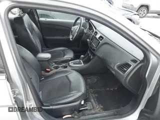 2013 Chrysler 200 Limited with VIN 1C3CCBCG2DN592782, listed as a IAAI auction lot 41471739 with 103,079 mi miles and . Bid and sale history available at DreamBid. Image 5.