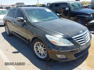 2011 Hyundai Genesis with VIN KMHGC4DE4BU118269, listed as a IAAI auction lot 42088835 with 145,600 mi miles. Bid and sale history available at carsss.com. Image 1.