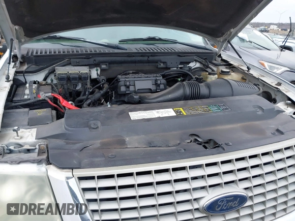 2005 Ford Expedition Eddie Bauer с VIN 1FMFU17585LA25879, выставлен на аукционе IAAI как лот 41694118 с пробегом 196 715 миль миль и . История ставок и продаж доступна на DreamBid. Изображение 10.