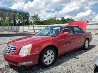 2007 Cadillac DTS Luxury I z VIN 1G6KD57Y87U140910, wystawiony jako Copart lot #56742965 z przebiegiem 123 925 mil mil oraz Szkoda całkowita • Salvage title. Historia ofert i sprzedaży dostępna na DreamBid. Obrazek 1.