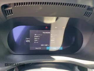 2024 Volvo XC60 Ultimate Dark Theme с VIN YV4L12RM0R1933865, выставлен на аукционе Copart как лот 52243825 с пробегом 5 887 миль миль и Списание • Salvage title. История ставок и продаж доступна на DreamBid. Изображение 9.