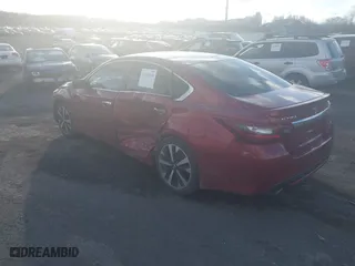 2018 Nissan Altima 2.5 SL with VIN 1N4AL3AP3JC139344, listed as a IAAI auction lot 41284140 with 90,965 mi miles. Bid and sale history available at carsss.com. Image 3.