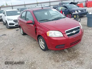 2011 Chevrolet Aveo 1LT z VIN KL1TD5DE2BB214345, wystawiony jako IAAI lot #42179945 z przebiegiem 106 140 mil mil oraz . Historia ofert i sprzedaży dostępna na DreamBid. Obrazek 1.