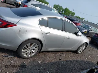 2015 Buick Regal Premium I z VIN 2G4GN5EX2F9272451, wystawiony jako IAAI lot #42369831 z przebiegiem 171 716 mil mil oraz . Historia ofert i sprzedaży dostępna na DreamBid. Obrazek 13.