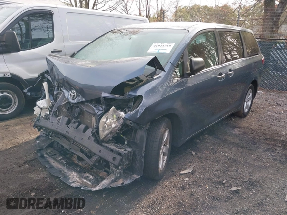 2017 Toyota Sienna L with VIN 5TDZZ3DC3HS837529, listed as a IAAI auction lot 41924710 with 144,675 mi miles and . Bid and sale history available at DreamBid. Image 16.