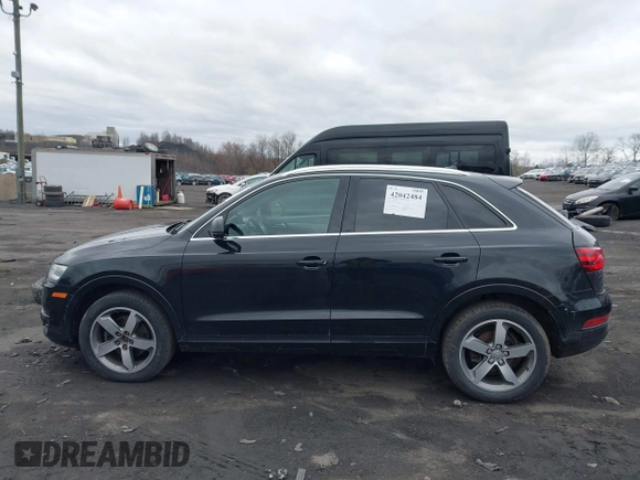 2015 Audi Q3 Premium Plus z VIN WA1EFCFS6FR012425, wystawiony jako IAAI lot #42042484 z przebiegiem 139 012 mil mil oraz . Historia ofert i sprzedaży dostępna na DreamBid. Obrazek 14.