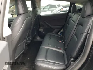 2021 Tesla Model Y Long Range with VIN 5YJYGDEE0MF183109, listed as a Copart auction lot 49760675 with 37,831 mi miles and Salvage Title. Bid and sale history available at DreamBid. Image 11.