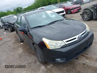 2010 Ford Focus SE with VIN 1FAHP3FN4AW260960, listed as a IAAI auction lot 42215207 with 201,089 mi miles and . Bid and sale history available at carsss.com. Image 1.