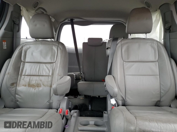2016 Toyota Sienna XLE with VIN 5TDYK3DC8GS704389, listed as a Copart auction lot 48243405 with 92,755 mi miles and Clean Title. Bid and sale history available at carsss.com. Image 10.