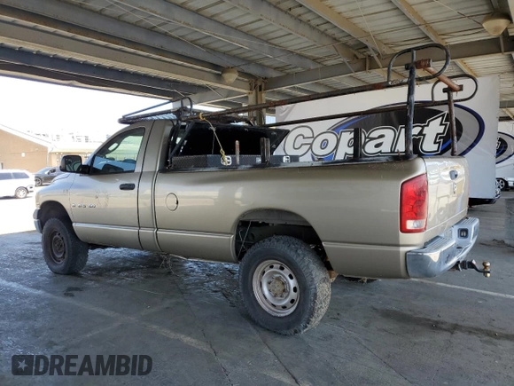 2005 Dodge 2500 ST z VIN 3D7KS26D15G806379, wystawiony jako Copart lot #60137585 z przebiegiem 122 103 mil mil oraz Czysty tytuł • Clean title. Historia ofert i sprzedaży dostępna na DreamBid. Obrazek 2.