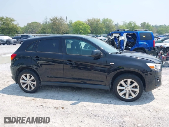 2015 Mitsubishi Outlander Sport ES with VIN 4A4AR3AUXFE042077, listed as a IAAI auction lot 42001461 with 157,545 mi miles. Bid and sale history available at carsss.com. Image 13.
