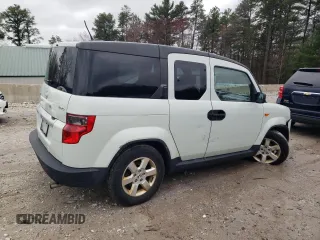 2011 Honda Element EX with VIN 5J6YH2H77BL003367, listed as a Copart auction lot 52401305 with 215,346 mi miles and Clean Title. Bid and sale history available at DreamBid. Image 3.