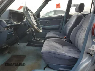1984 Honda Accord LX with VIN JHMAD7435EC072614, listed as a Copart auction lot 46925585 with 118,414 mi miles and Salvage Title. Bid and sale history available at carsss.com. Image 7.