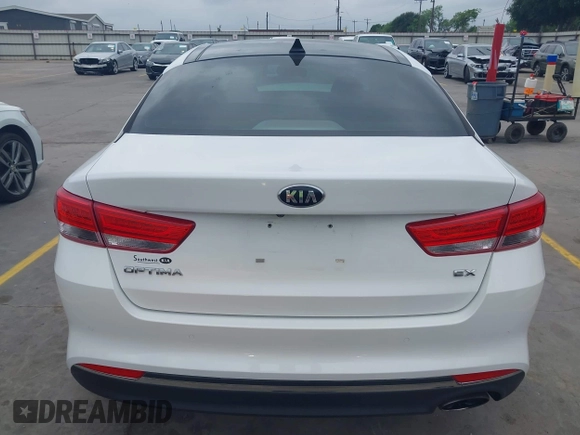 2018 Kia Optima EX with VIN 5XXGU4L35JG182990, listed as a IAAI auction lot 42126209 with 66,245 mi miles and . Bid and sale history available at carsss.com. Image 18.