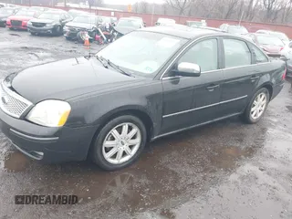 2005 Ford Five Hundred Limited с VIN 1FAHP28195G203299, выставлен на аукционе IAAI как лот 41845157 с пробегом 130 083 миль миль и . История ставок и продаж доступна на DreamBid. Изображение 18.