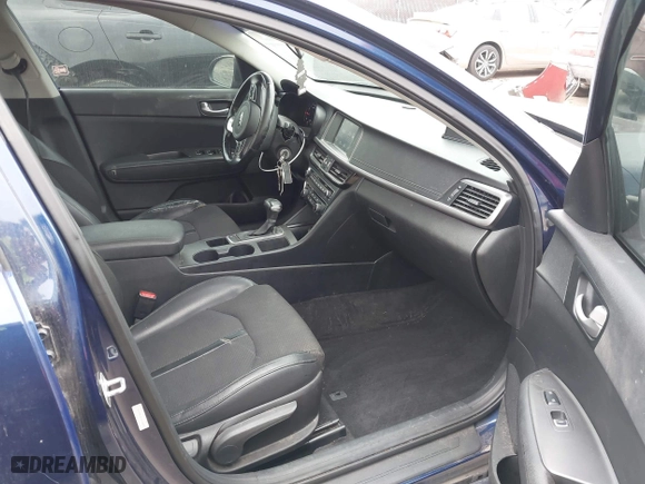 2018 Kia Optima S with VIN 5XXGT4L3XJG188920, listed as a IAAI auction lot 41433493 with 129,639 mi miles. Bid and sale history available at carsss.com. Image 5.