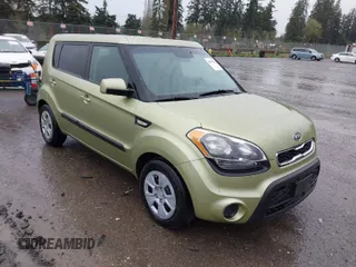 2012 Kia Soul with VIN KNDJT2A53C7468009, listed as a IAAI auction lot 41993754 with 83,042 mi miles. Bid and sale history available at carsss.com. Image 1.