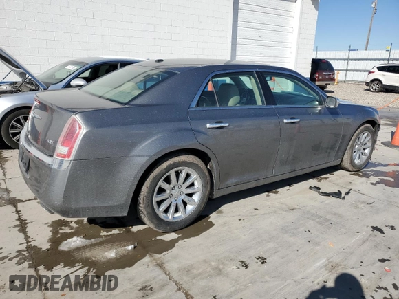 2012 Chrysler 300 Limited z VIN 2C3CCACGXCH204098, wystawiony jako Copart lot #49424685 z przebiegiem 258 888 mil mil oraz Szkoda całkowita • Salvage title. Historia ofert i sprzedaży dostępna na DreamBid. Obrazek 3.