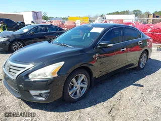 2015 Nissan Altima 2.5 with VIN 1N4AL3AP5FC186981, listed as a IAAI auction lot 41657318 with 120,000 mi miles. Bid and sale history available at carsss.com. Image 17.