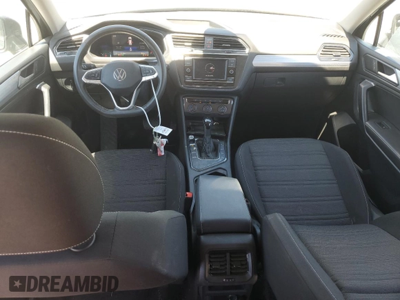 2023 Volkswagen Tiguan S с VIN 3VVRB7AX0PM043901, выставлен на аукционе Copart как лот 58139435 с пробегом 21 228 миль миль и Списание • Salvage title. История ставок и продаж доступна на DreamBid. Изображение 8.