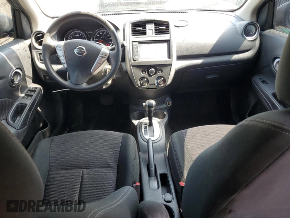 2019 Nissan Versa SV z VIN 3N1CN7AP5KL832221, wystawiony jako Copart lot #61361015 z przebiegiem 145 684 mil mil oraz Czysty tytuł • Clean title. Historia ofert i sprzedaży dostępna na DreamBid. Obrazek 8.