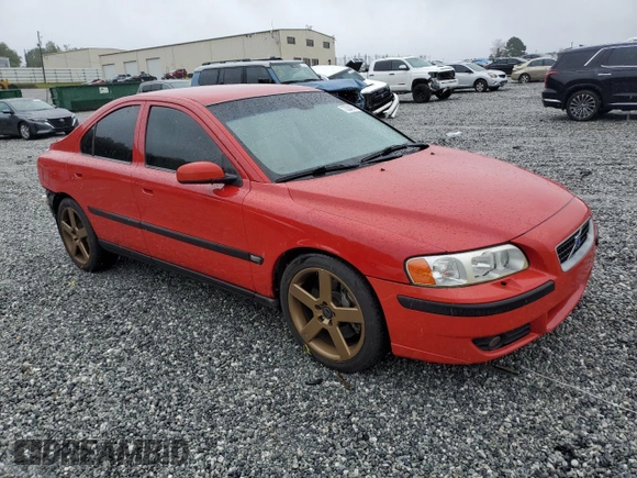 2004 Volvo S60 R with VIN YV1RH52Y642385732, listed as a Copart auction lot 73304674 with 0 mi miles and Salvage Title. Bid and sale history available at carsss.com. Image 4.