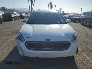 2019 Kia Niro LX with VIN KNDCB3LC6K5253277, listed as a Copart auction lot 52574685 with 90,494 mi miles and Salvage Title. Bid and sale history available at carsss.com. Image 5.