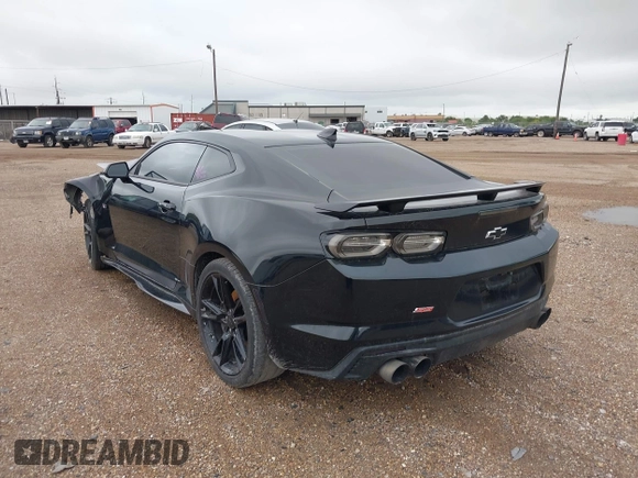 2019 Chevrolet Camaro 1SS z VIN 1G1FF1R70K0111514, wystawiony jako IAAI lot #41924277 z przebiegiem Nie podano mil oraz . Historia ofert i sprzedaży dostępna na DreamBid. Obrazek 3.