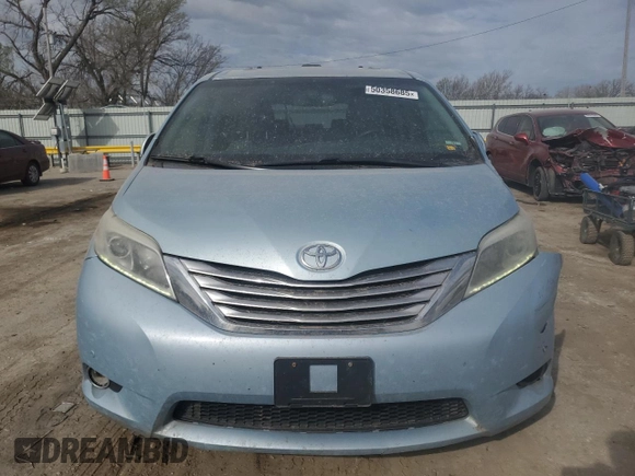 2017 Toyota Sienna with VIN 5TDDZ3DC0HS186516, listed as a Copart auction lot 50358685 with 154,348 mi miles and Salvage Title. Bid and sale history available at DreamBid. Image 5.