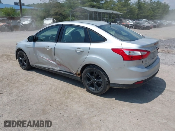 2013 Ford Focus SE with VIN 1FADP3F20DL265762, listed as a IAAI auction lot 42425911 with 173,358 mi miles and . Bid and sale history available at DreamBid. Image 3.