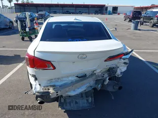 2011 Lexus IS 250 z VIN JTHBF5C26B5136946, wystawiony jako IAAI lot #42283529 z przebiegiem 176 257 mil mil oraz . Historia ofert i sprzedaży dostępna na DreamBid. Obrazek 16.